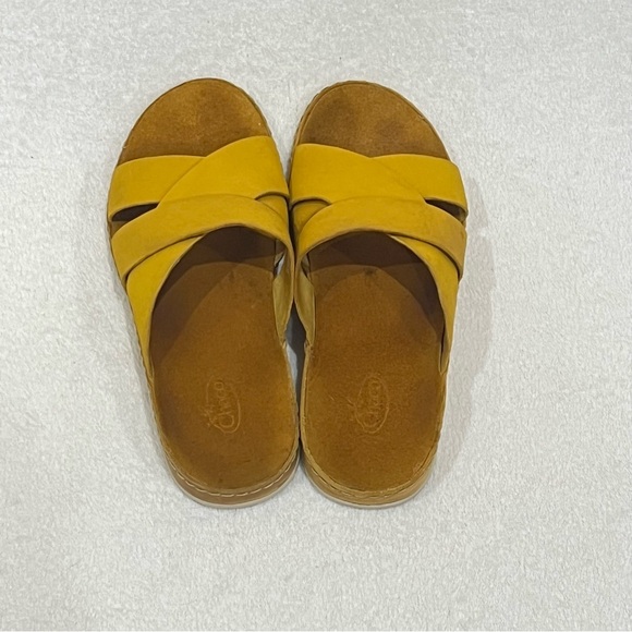 Chaco Ochre Yellow Wayfarer Slide Leather Sandals Size 8 - Picture 3 of 12